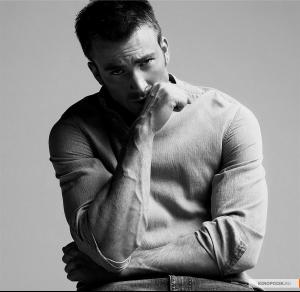 kinopoisk_ru_Chris_Evans_610297.jpg