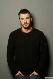 kinopoisk_ru_Chris_Evans_623150.jpg