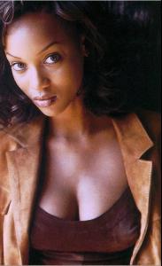 tyra548.jpg