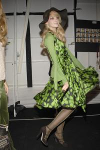 Badgley_Mischka_FW_2008_Backstage.jpg