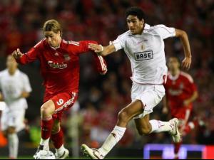 Liverpool_vs._Standard_de_Liege__27.08.2008_4.jpg