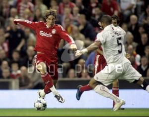 Liverpool_vs._Standard_de_Liege__27.08.2008_24.jpg