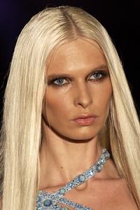 chris_Versace_Spring_2004_Couture3.jpg