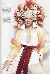 kate_Harper__s_Bazaar_jan93__Keeping_Up_With_Karl___lindbergh_claire5.jpg