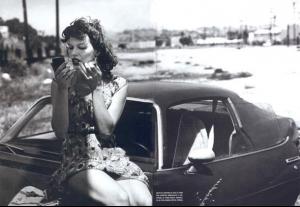 milla_Vogue_IT_Sep_2000__I_love_that_look___lindbergh_claire3.jpg