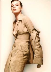 Milla_Jovovich___Celine019.jpg
