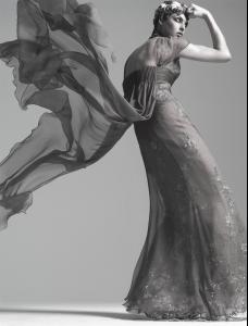 linda_by_Steven_Meisel_LJ__fotodecadent94.jpg