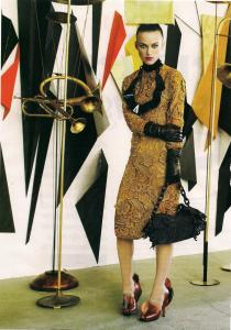 Keira_Vogue_US_Sep08_by_MarioTestino_LJ__assainova9.jpg