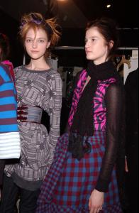 vlada_Marc_by_Marc_Jacobs_Fall_2005_Ready_to_Wear_Backstage5.jpg