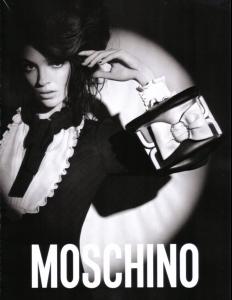 maria35066_Moschino_123_337lo.jpg