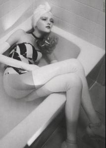 vlada_showcard_ss_092.jpg