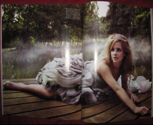 emma_vogue_IT_sep_08_LJ__ohno4.jpg