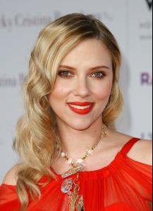 scarlett_johansson_vicky_cristina_barcelona_018.jpg