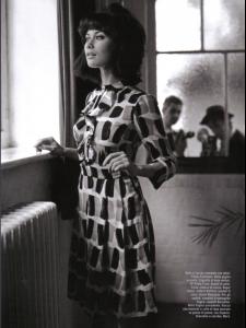 Olga_Kurylenko_Vogue_Italy_Aug_08__5_.jpg