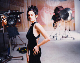 Rose_McGowan_Unknown_Shoot_3.jpg