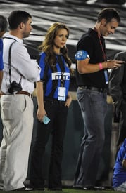 Preppie_-_Alyssa_Milano_at_the_World_Football_Challenge_soccer_match_between_Chelsea_and_Inter_Milan_at_the_Rose_Bowl_-_July_21_2009_0293.jpg