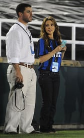 Preppie_-_Alyssa_Milano_at_the_World_Football_Challenge_soccer_match_between_Chelsea_and_Inter_Milan_at_the_Rose_Bowl_-_July_21_2009_1314.jpg