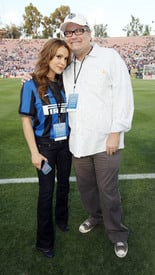Preppie_-_Alyssa_Milano_at_the_World_Football_Challenge_soccer_match_between_Chelsea_and_Inter_Milan_at_the_Rose_Bowl_-_July_21_2009_791.jpg