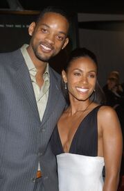 Jada_Pinkett_Smith__03_10_22_Matrix_Revolutions_World_Premiere_CCBN_02.jpg