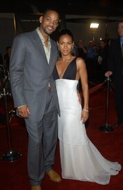 Jada_Pinkett_Smith__03_10_22_Matrix_Revolutions_World_Premiere_CCBN_04.jpg