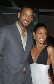 Jada_Pinkett_Smith__03_10_22_Matrix_Revolutions_World_Premiere_CCBN_31.jpg