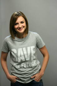 Rachael_Leigh_Cook_You_Vote_Campaign_portraits-LA_220908_4.jpg