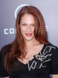 th_amanda_righetti_celebritycity_001.jpg