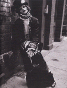 th_24dd1045993676.gif