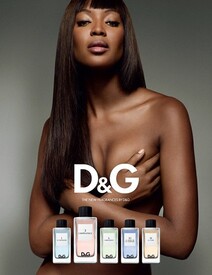 claudia-schiffer-naomi-campbell-d-g.8.jpg