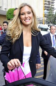 Celebutopia_NET.Bar_Refaeli_@__the_Liverpool_Fashion_Fashion_Fest_in_Mexico.08_27_2010.HQ.4.jpg