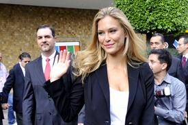 Celebutopia_NET.Bar_Refaeli_@__the_Liverpool_Fashion_Fashion_Fest_in_Mexico.08_27_2010.HQ.7.jpg