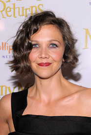 Maggie-Gyllenhaal_Bikini-HQ_(3).jpg