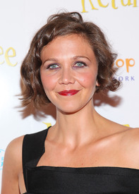 Maggie-Gyllenhaal_Bikini-HQ_(4).jpg