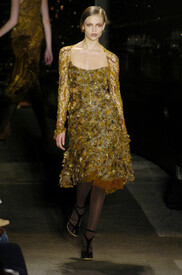 Donna_Karan_Fall_2004_cw_HU-ce_PLmwx_1.jpg
