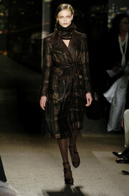 Donna_Karan_Fall_2004_k3p7_DF-_JUm_Jx_1.jpg