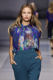 Etro_Spring_2006_qbhr_LIals5bx_1.jpg