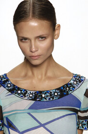 Emilio_Pucci_Spring_2006_Details_en_MBDFKD_x_1.jpg
