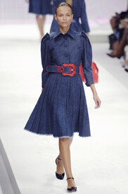 Fendi_Spring_2006_at_Wo_Ij_EDEd_Ax_1.jpg