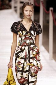 Kenzo_Spring_2006_v_Zc_ZUh_Od_L3_Jx_1.jpg