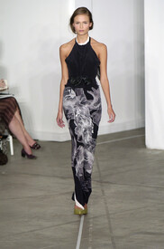 Roland_Mouret_Spring_2006_a_F6_GOu_Bm_Egnx_1.jpg
