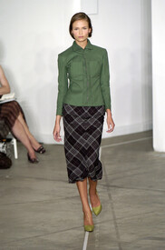 Roland_Mouret_Spring_2006_lgeu-_NZIKFPx_1.jpg