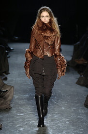 Ann_Demeulemeester_Fall_2004_0-_O5_Hj_Xgsax_1.jpg