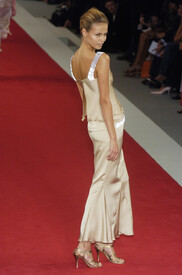 Chanel_Spring_2005_vlo_Oot9_Nlyex_1.jpg