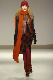 Sportmax_Fall_2004_g4_X85_EZB-_HQx_1.jpg