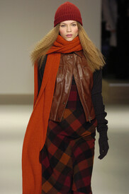 Sportmax_Fall_2004_xtwaq_WNu_Bw_Ex_1.jpg