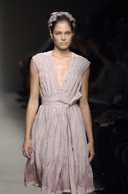 Bottega_Veneta_Spring_2007_mr_MNPo_USe_Iyx_1.jpg