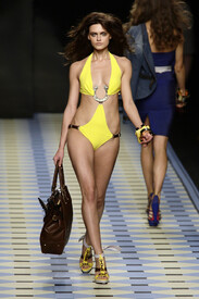 Frankie_Morello_Spring_2010_h_Xe29i96x_YRx.jpg