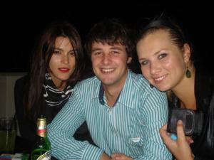 post-28288-1312230146_thumb.jpg