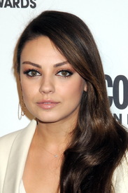 Mila_Kunis_024.jpg