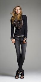 Express_Fashion_Fall_2011_PhotoShoot_1.jpg